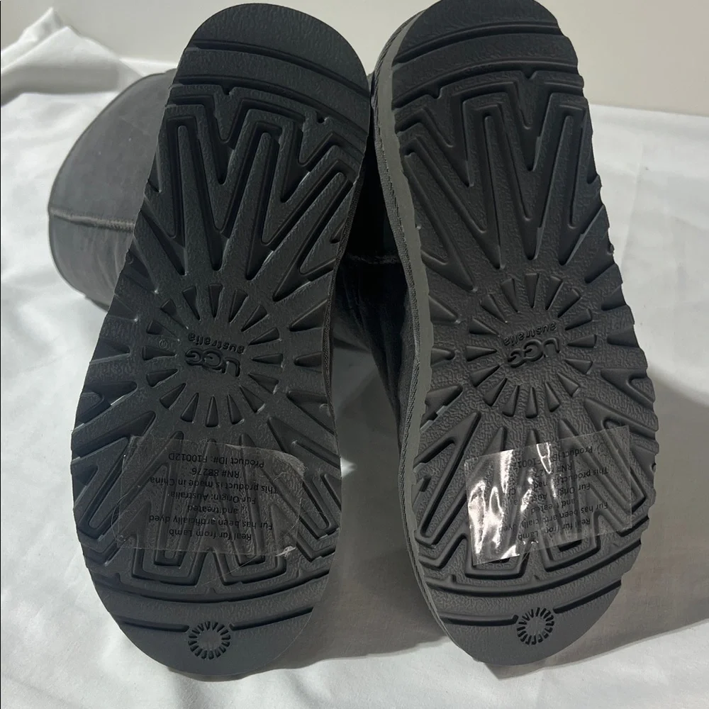 UGG Charcoal Suede Boots NEW - Picture 4 of 5